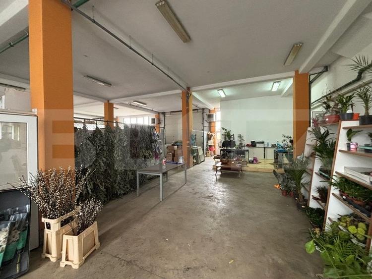 Spațiu comercial, de 330 mp, în Exterior Sud