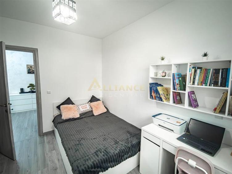 Apartament cu 2 camere decomandat în Metalurgiei