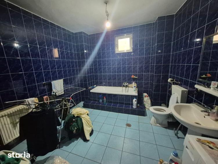Casă cu Teren 250 Mp în Cișmigiu