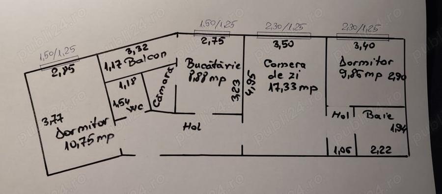Apartament cu 3 camere semidecomandat în Carei