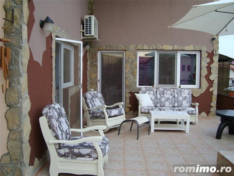 Casă cu 11 camere cu Teren 633 Mp în Clinceni