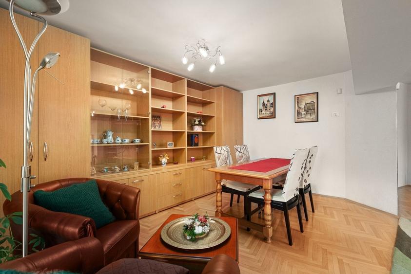 Bulevardul Unirii, apartament cu 4 camere, COMISION 0 - 2