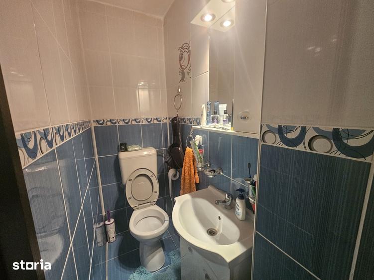 Apartament cu 3 camere în Rahova