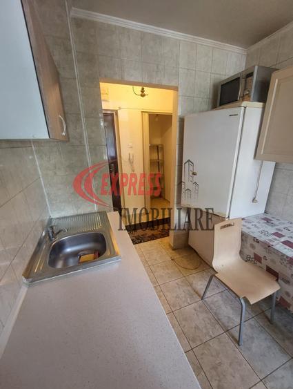 Titan, Basarabia, Metrou Costin Georgian - 1
