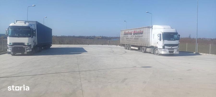 Spațiu comercial, de 1,000 mp, în Crevedia
