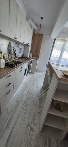 Apartament cu 2 camere decomandat în Militari