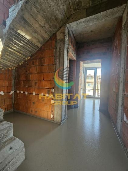 Casă individuală cu 4 camere cu Canalizare în Central