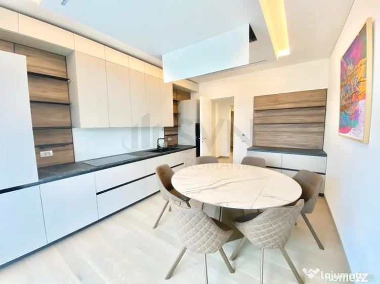 Apartament cu 5 camere decomandat în Kiseleff