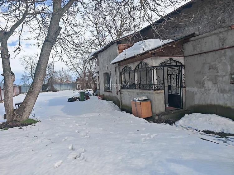 Fusea-Titu casa de vanzare