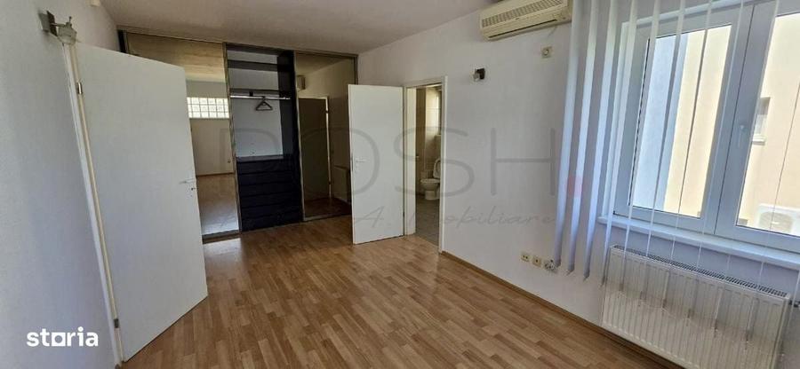 Casă cu 4 camere în Floreasca
