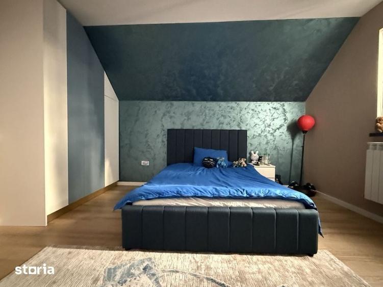 Casă cu 5 camere cu Teren 300 Mp în Valu lui Traian