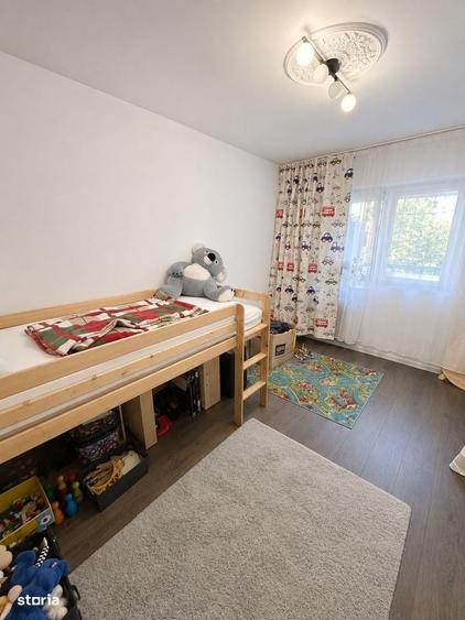 Apartament cu 4 camere în Vest