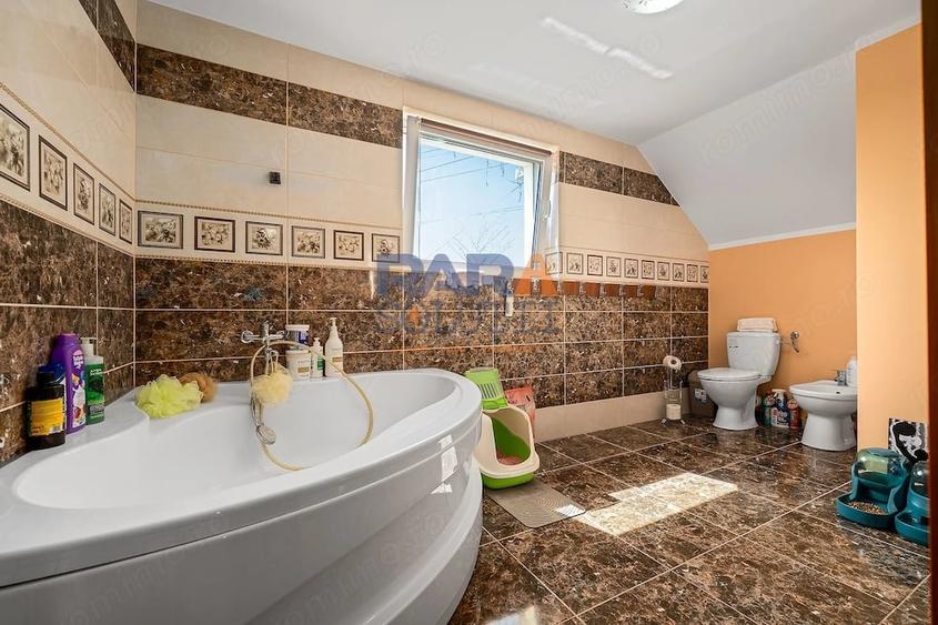 Casă cu Teren 754 Mp în Cordun