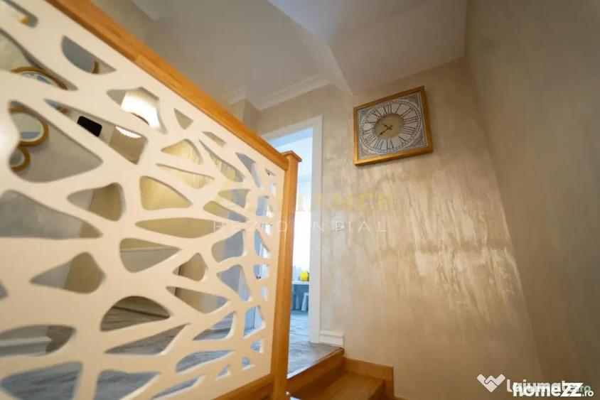 Casă cu 7 camere cu Teren 165 Mp în Rahova