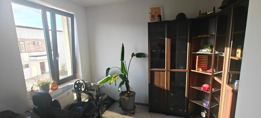 Duplex cu 4 camere cu Canalizare în Balotești