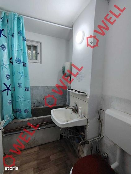 Spațiu comercial, de 48 mp, în Central