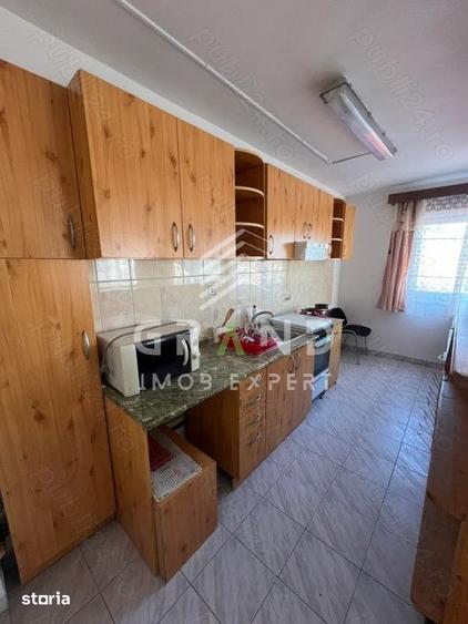 Casă cu 4 camere cu Teren 400 Mp în Mărăști