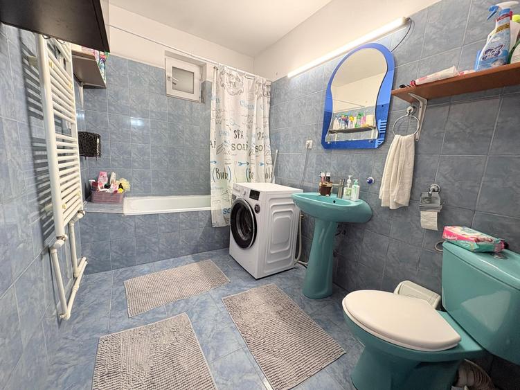 Duplex cu 3 camere cu Canalizare în Valu lui Traian
