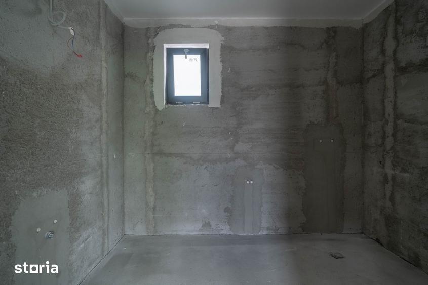 Casă cu 3 camere cu Teren 275 Mp în Vladimirescu