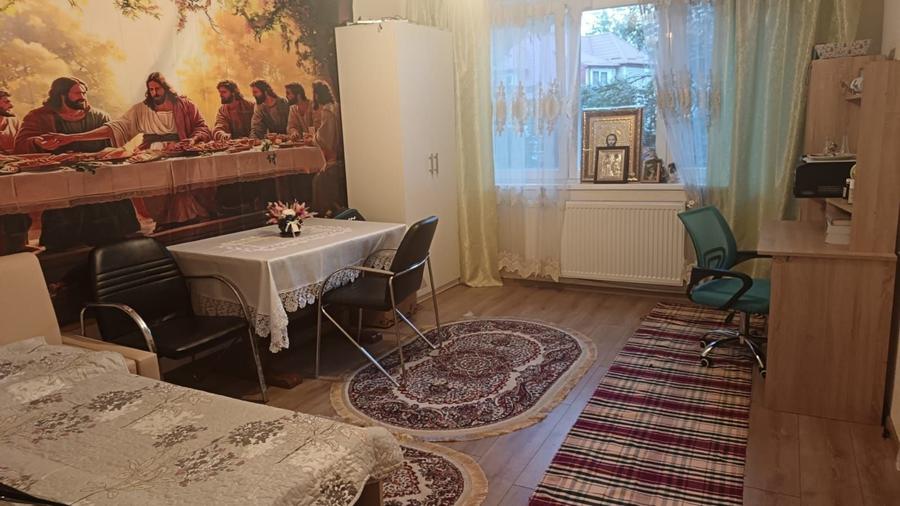 Inchiriez apartament cu 2 camere, decomanda, , zona Bucovina - 2