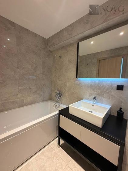 Apartament cu 3 camere semidecomandat, mobilat în Dristor