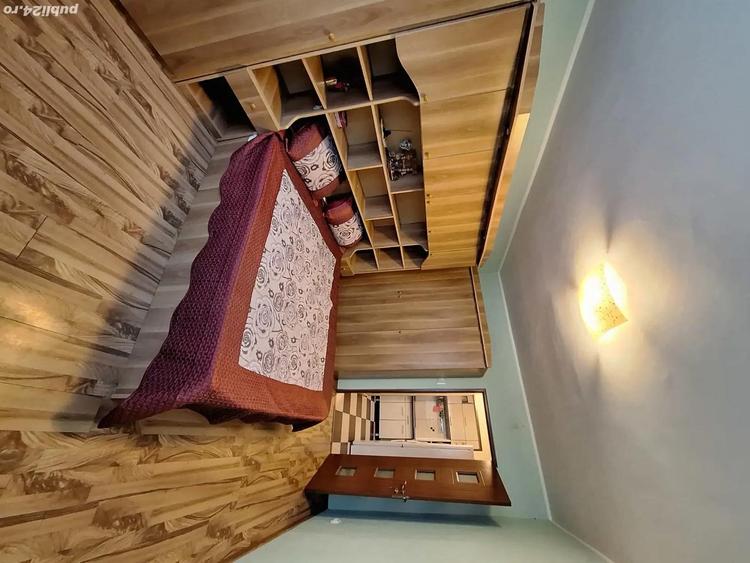 Garsonieră decomandată în Central