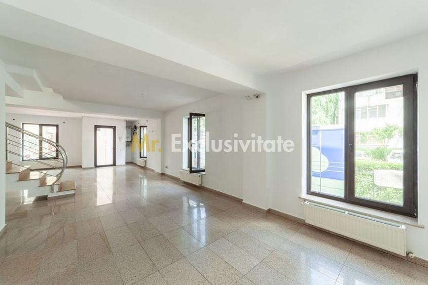 Spațiu comercial, de 220 mp, în Teilor