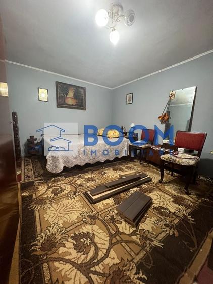 Casă individuală cu 2 camere cu Canalizare în Gura Văii