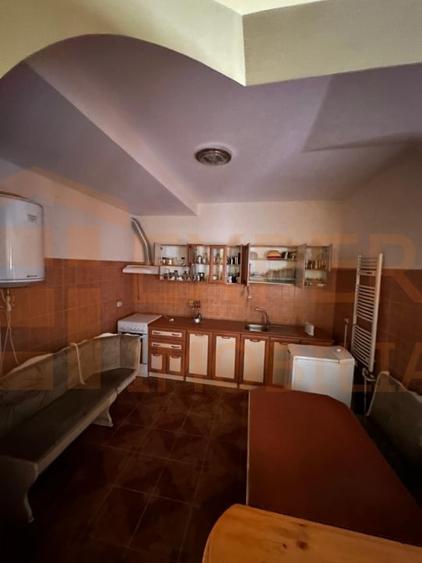 Apartament cu 3 camere decomandat, mobilat în Techirghiol