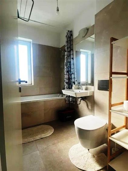 Apartament cu 2 camere decomandat, mobilat în Periferie