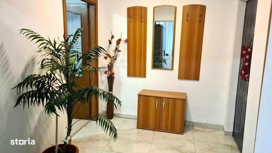 Apartament cu 3 camere în Măneciu