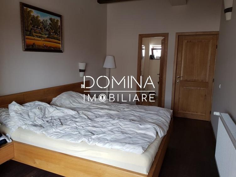Casă individuală cu 10 camere cu Teren 750 Mp în Rânca