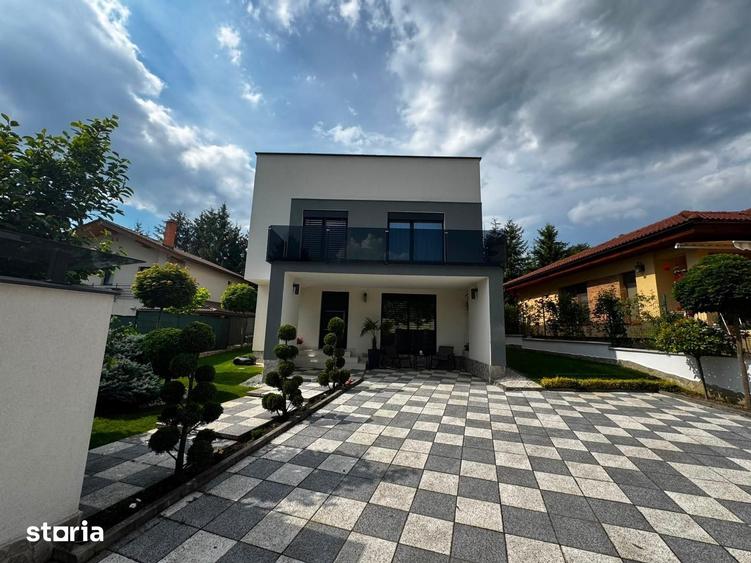 Casă cu 4 camere cu Teren 460 Mp în Tăuții-Măgherăuș