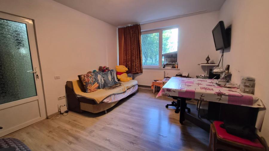 Liceul Traian /OCPI - ap 3 cam, semidecomandat, parter/4, centrala gaze - 10