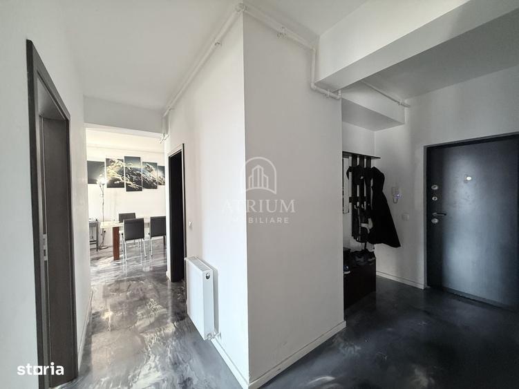 Apartament cu 3 camere semidecomandat în Ultracentral