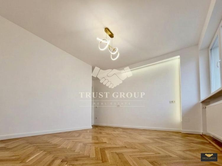 Apartament cu 3 camere decomandat în Universitate