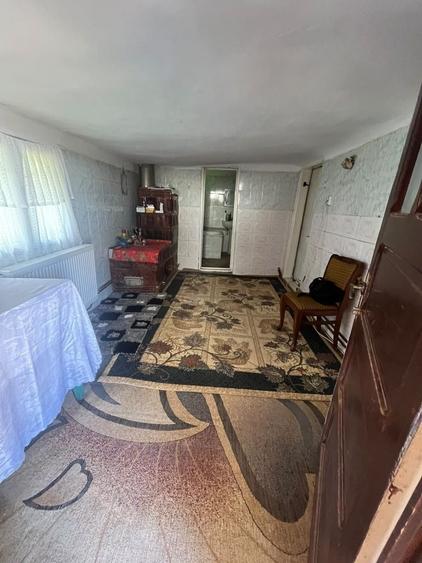 Casă cu 3 camere în Valea Călugărească