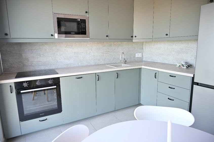 Apartament cu 2 camere decomandat, mobilat în Bucureștii Noi
