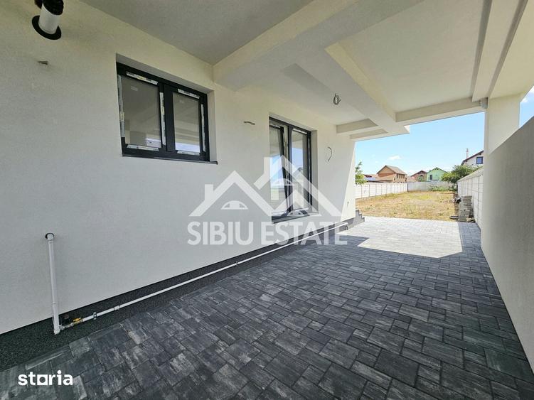 Casă cu 4 camere cu Teren 600 Mp în Țiglari