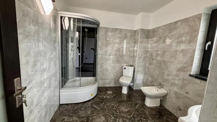 Casă cu 4 camere cu Teren 600 Mp în Ghercești