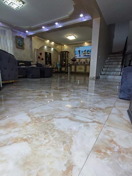 Casă individuală cu 4 camere cu Canalizare în Doamna Ghica