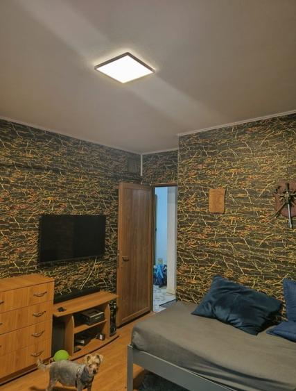 Apartament cu 3 camere decomandat în Metalurgie
