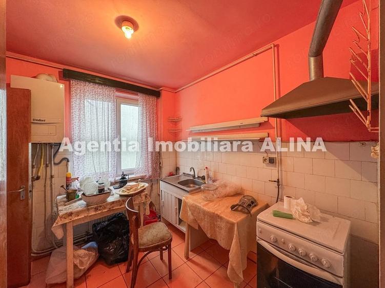 Apartament cu 4 camere decomandat în Titu Maiorescu