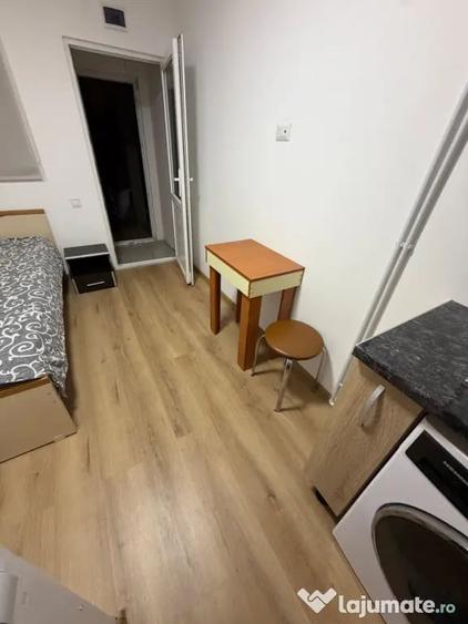 Garsonieră semidecomandată în Mihai Bravu
