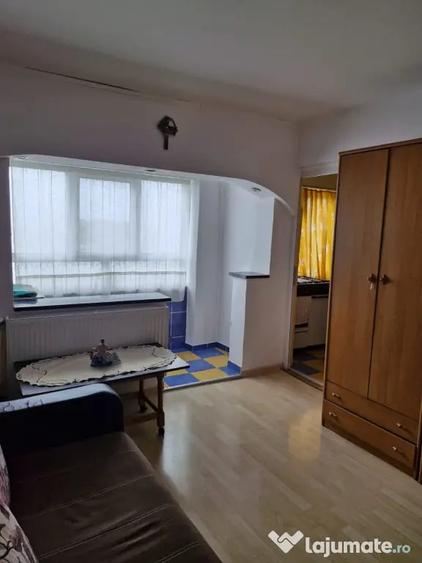 Garsonieră semidecomandată în Central