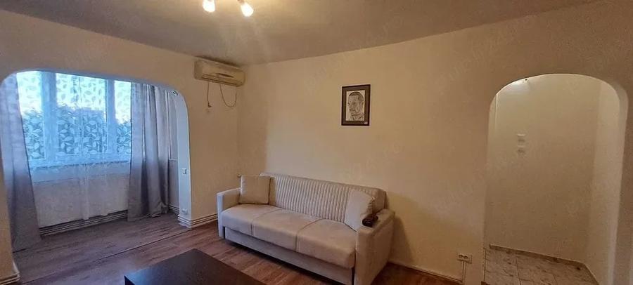 Zona Stadion - Apartament cu doua camere - 5