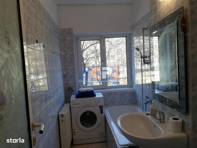 Apartament cu 2 camere decomandat în Ultracentral