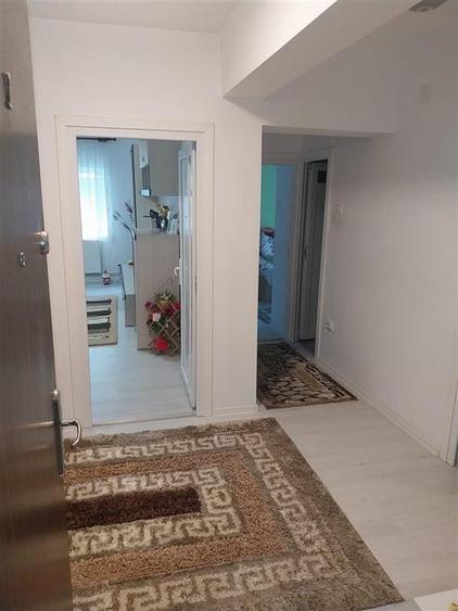 Apartament cu 2 camere decomandat în Răcădău