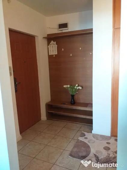 Apartament cu 2 camere decomandat în Aurel Vlaicu