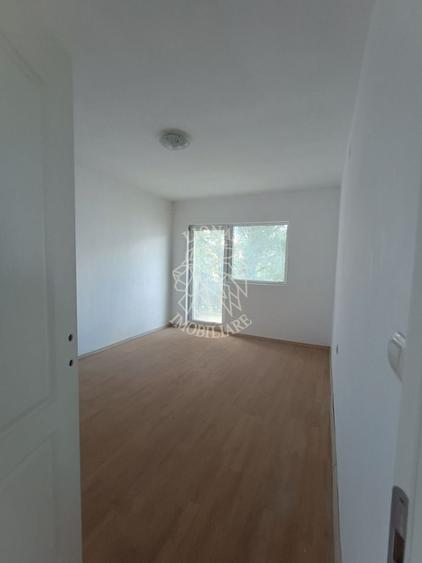 Apartament cu 2 camere decomandat în Sud